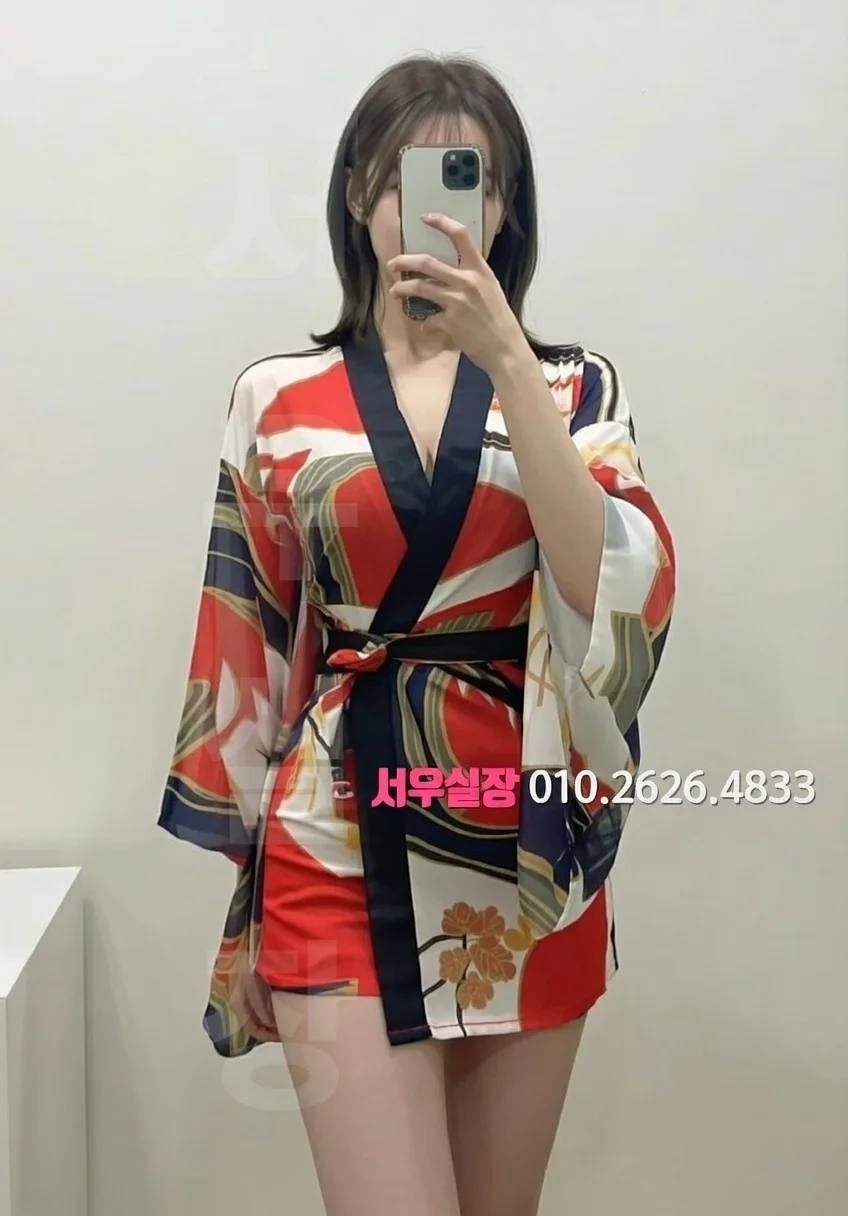 운정 노래방 프리미엄 라인업 33번 프로필