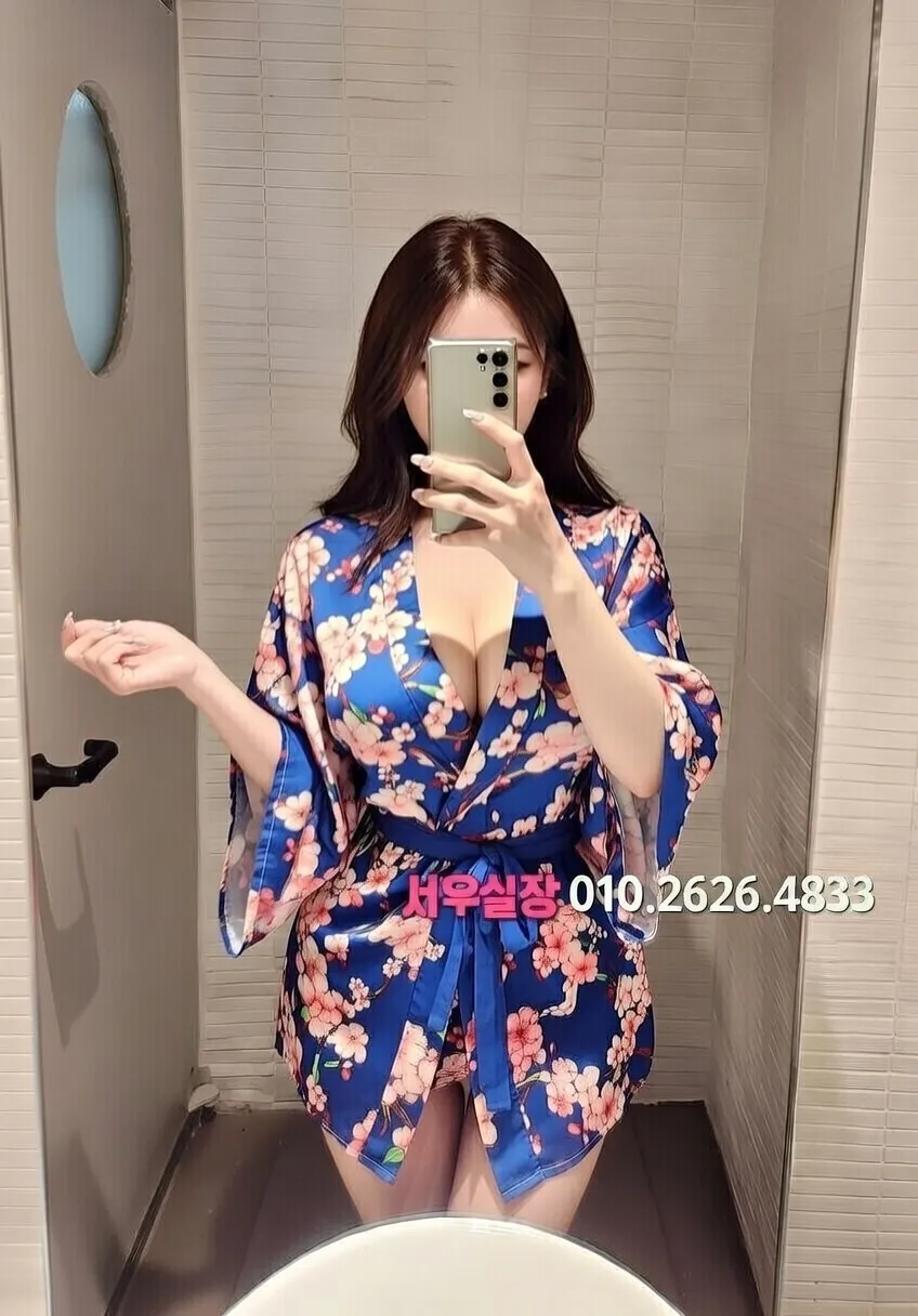 운정 룸살롱 프리미엄 라인업 25번 프로필